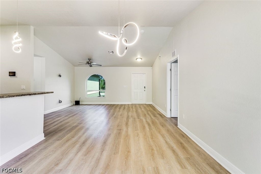 5201 4th Street W - Photo 15