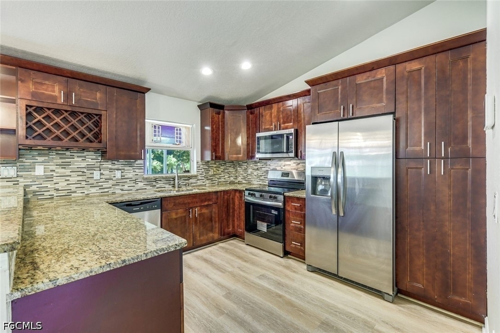 5201 4th Street W - Photo 18