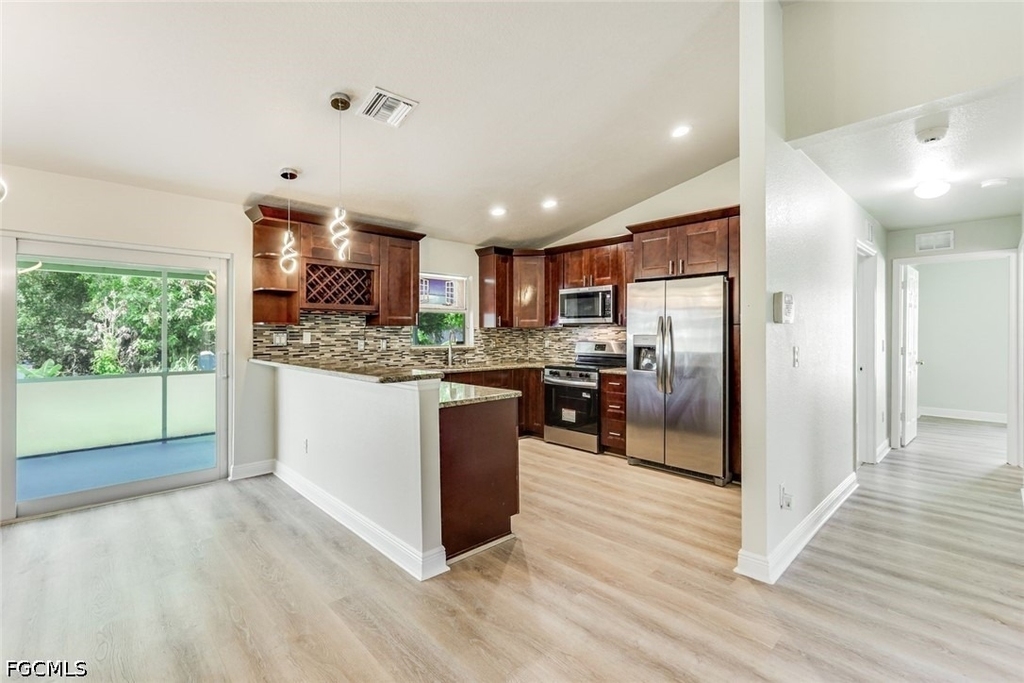 5201 4th Street W - Photo 17