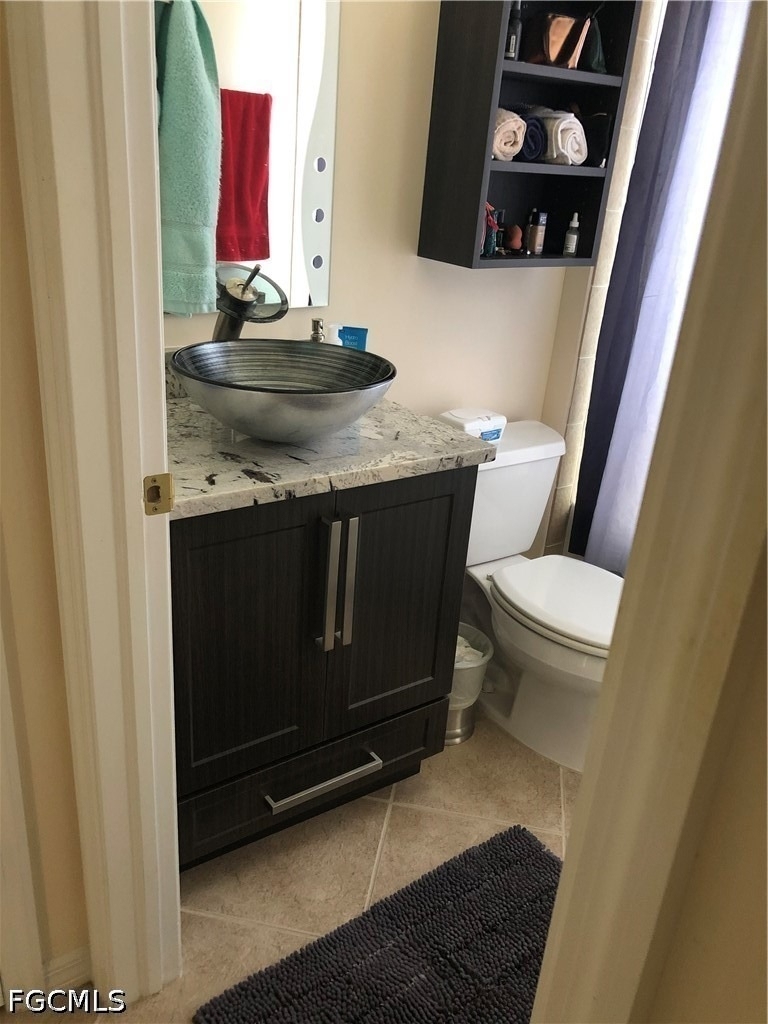 2323 Baynmar Dr - Photo 2