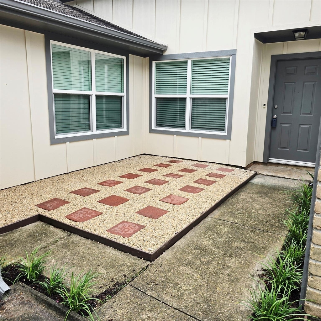 14211 Sylvia Drive - Photo 1