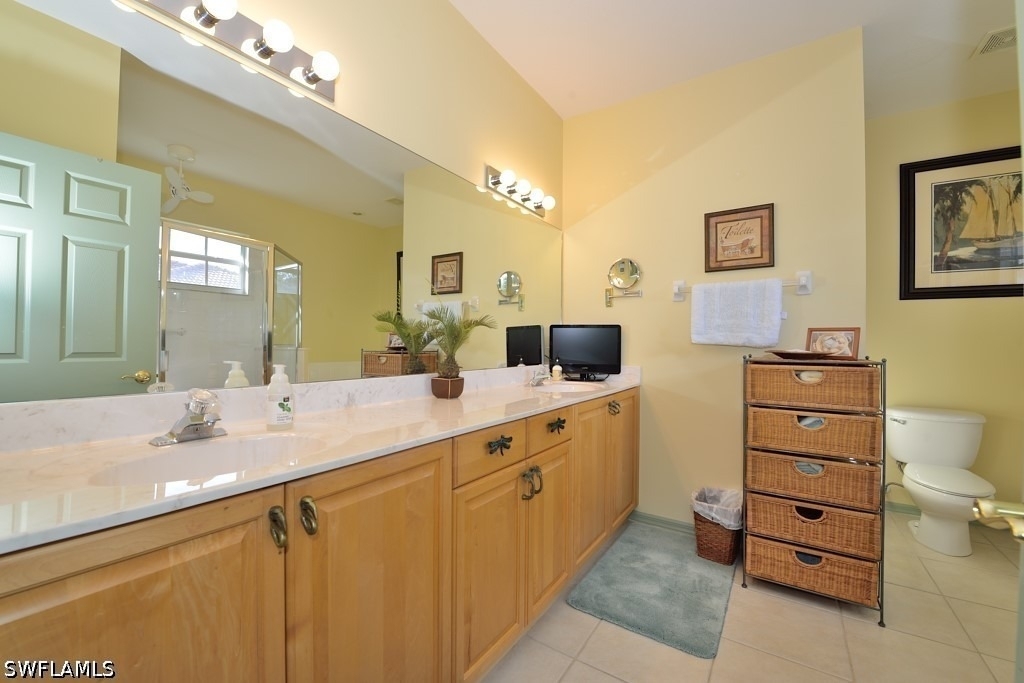 8125 Celeste Drive - Photo 7