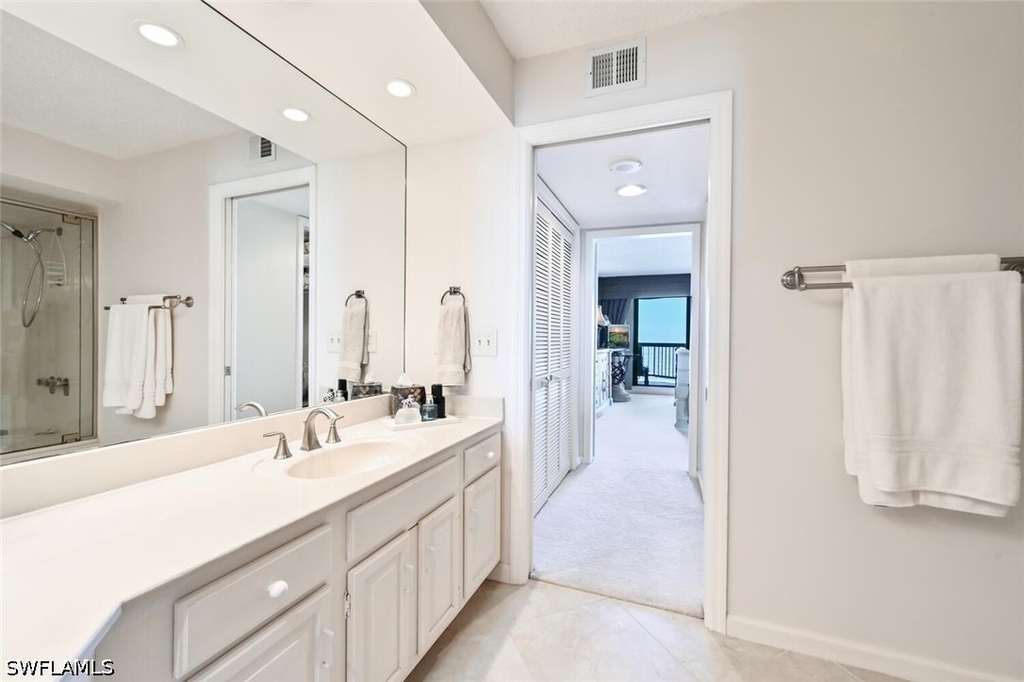 4551 Gulf Shore Boulevard N - Photo 16