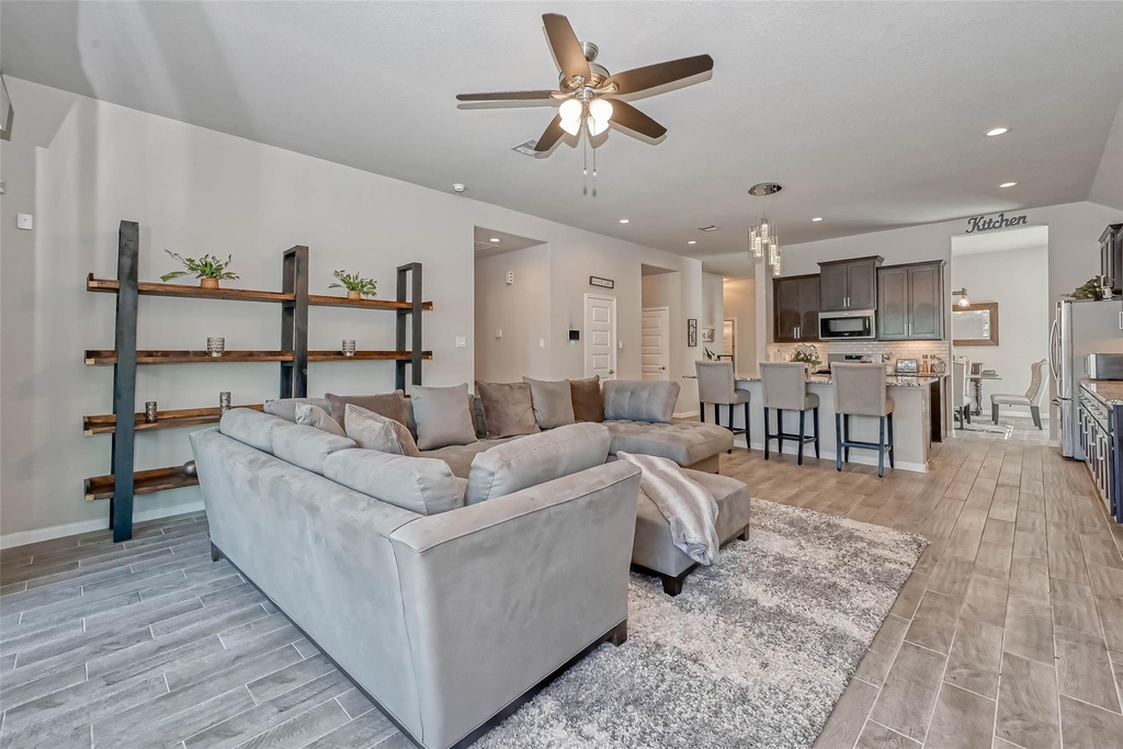 5826 Euclid Loop - Photo 10