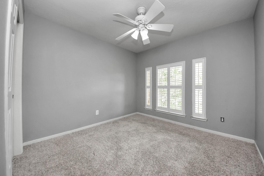 23003 Governorshire Drive - Photo 12