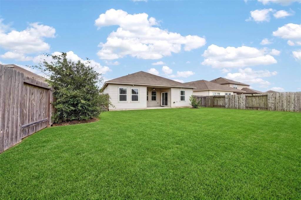 1024 Banyon Tree Lane - Photo 35