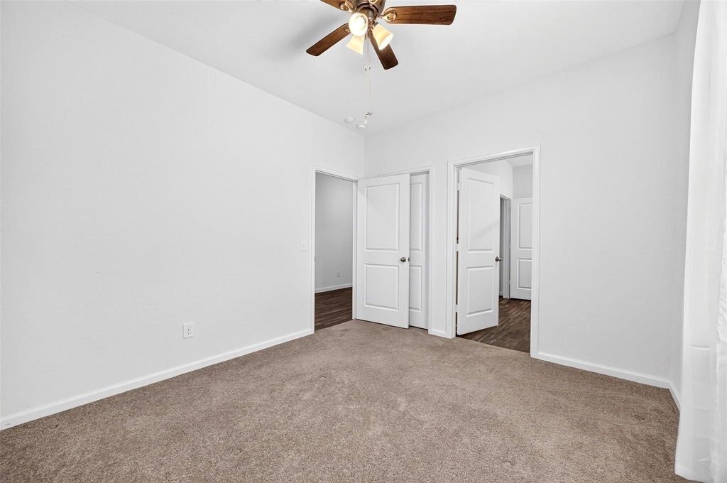 1024 Banyon Tree Lane - Photo 12