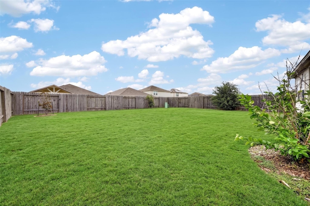 1024 Banyon Tree Lane - Photo 38