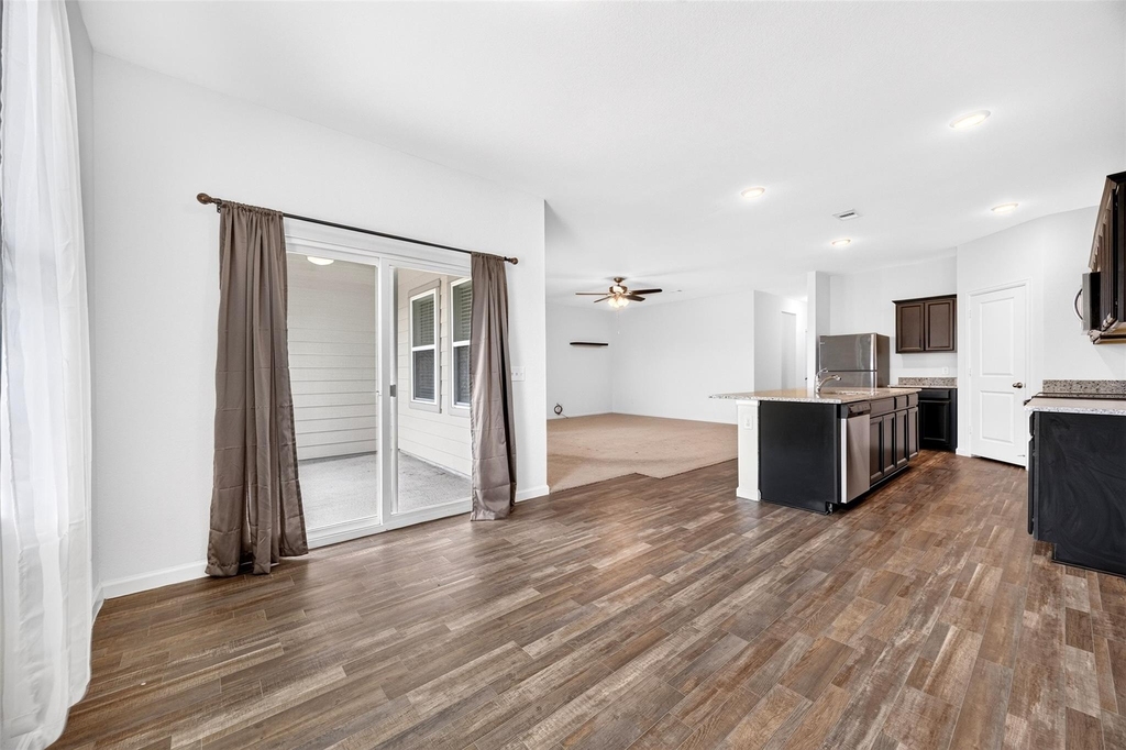 1024 Banyon Tree Lane - Photo 25