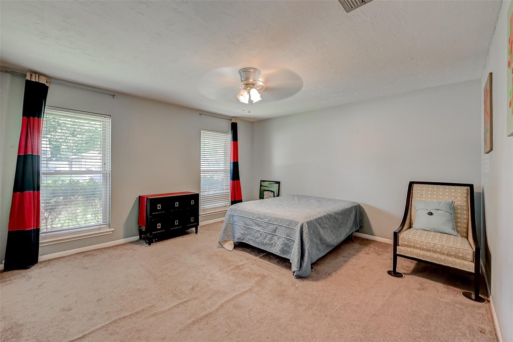 12823 Westhorpe Drive - Photo 11