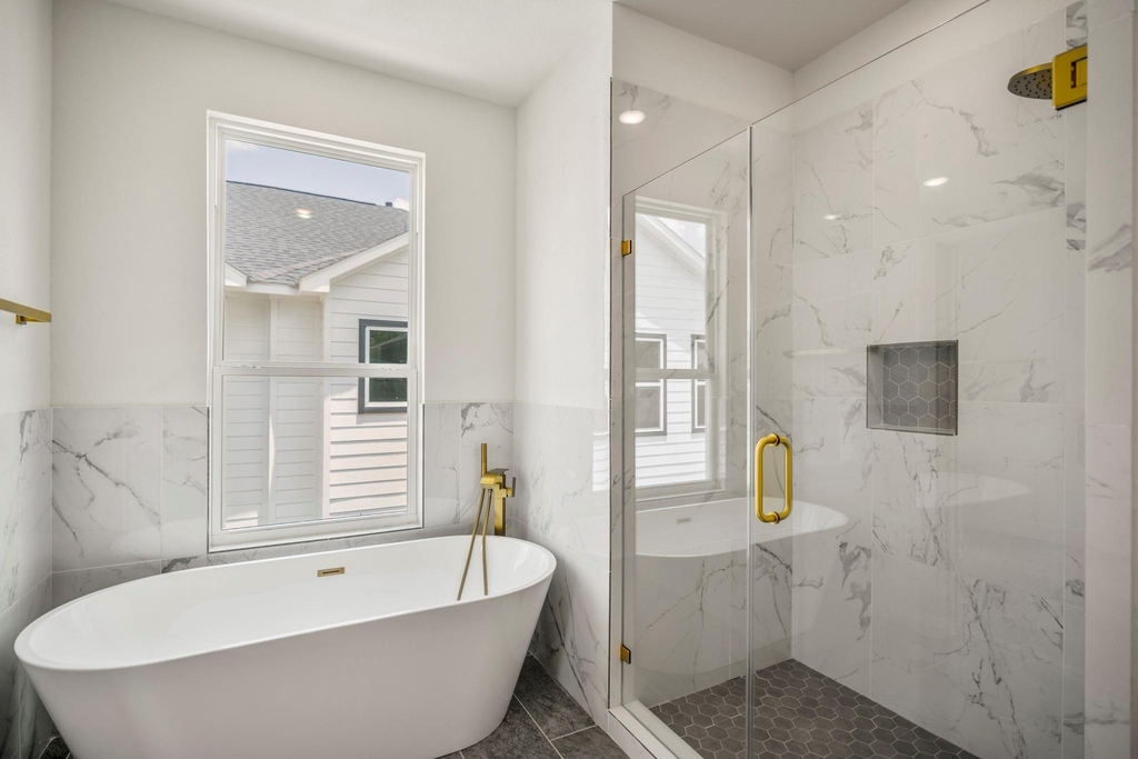 1224 E 23rd Street - Photo 34