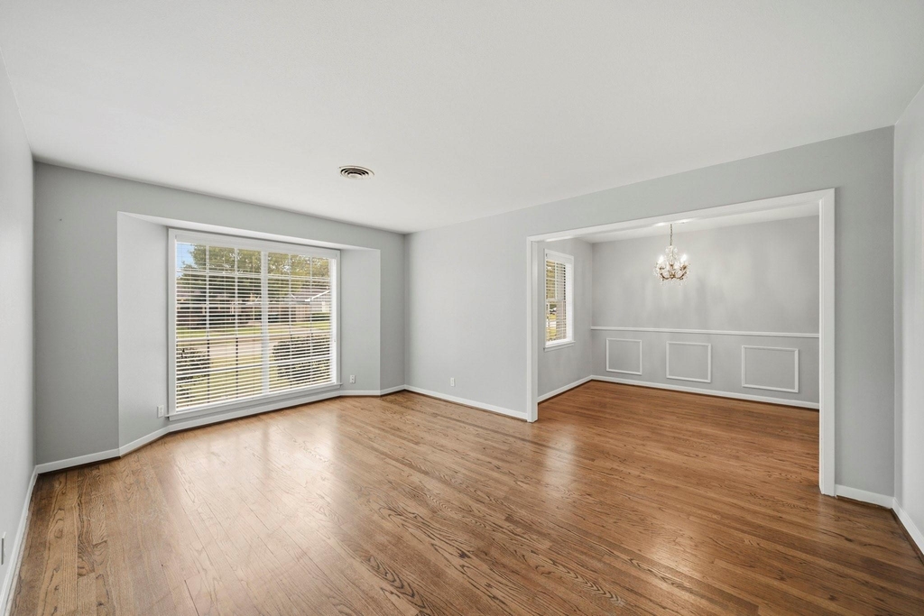 4614 Hummingbird Street - Photo 10