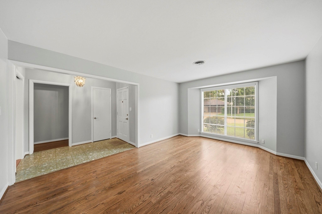 4614 Hummingbird Street - Photo 12