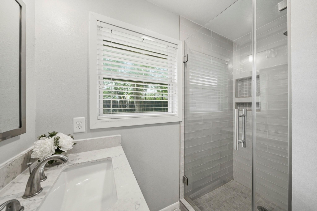 4614 Hummingbird Street - Photo 34