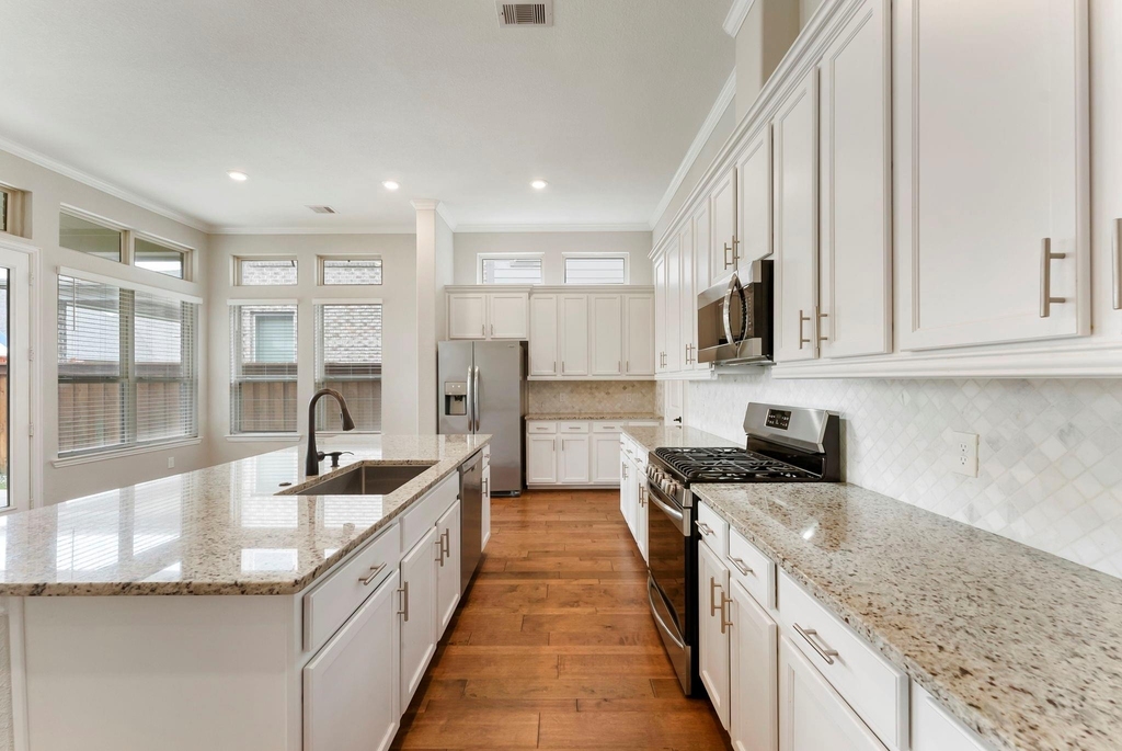 4309 Victoria Pine Drive - Photo 15