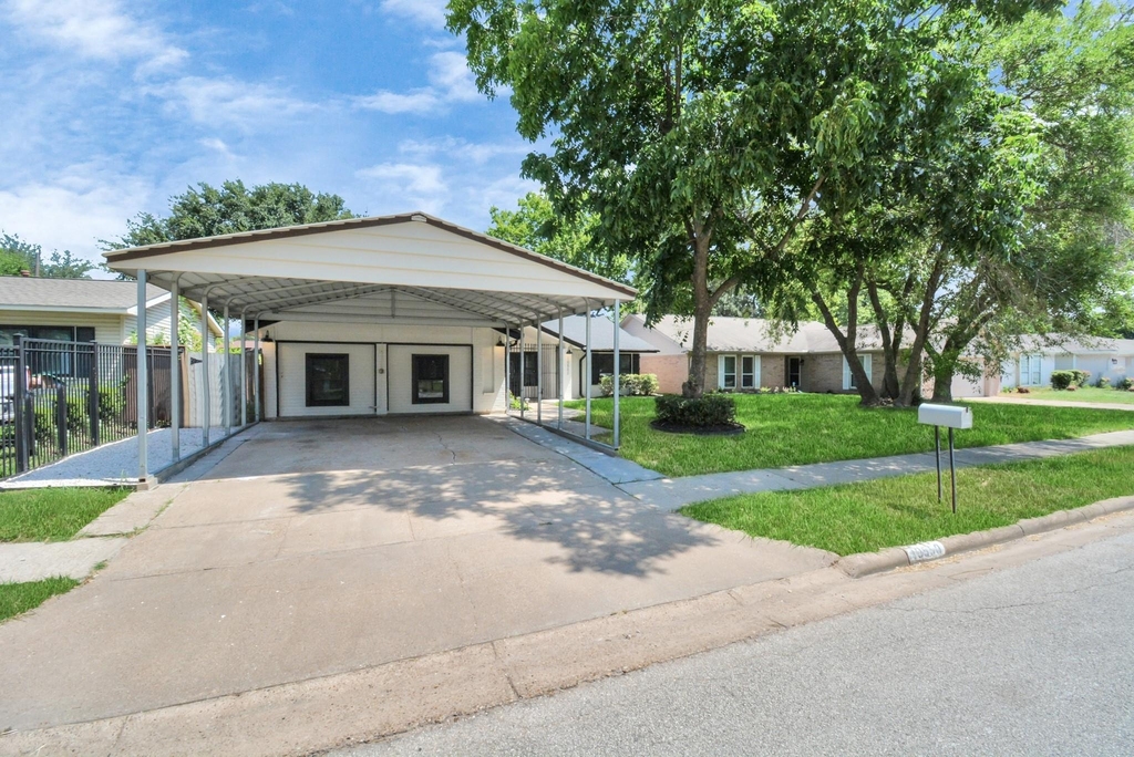 10550 Emnora Lane - Photo 24