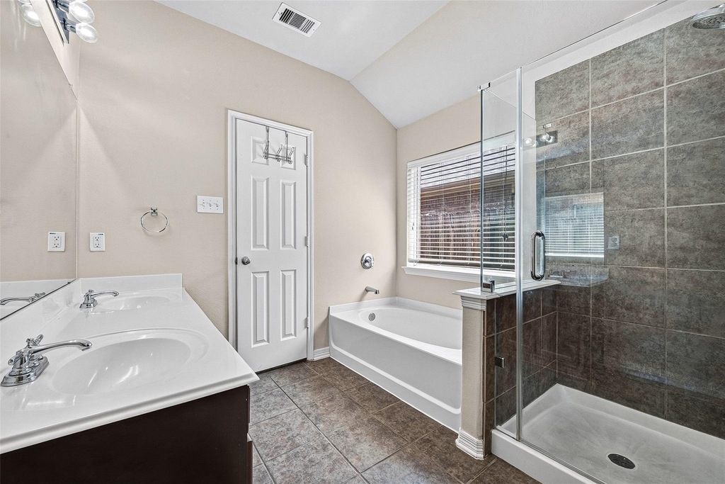 26810 Henson Falls Drive - Photo 19