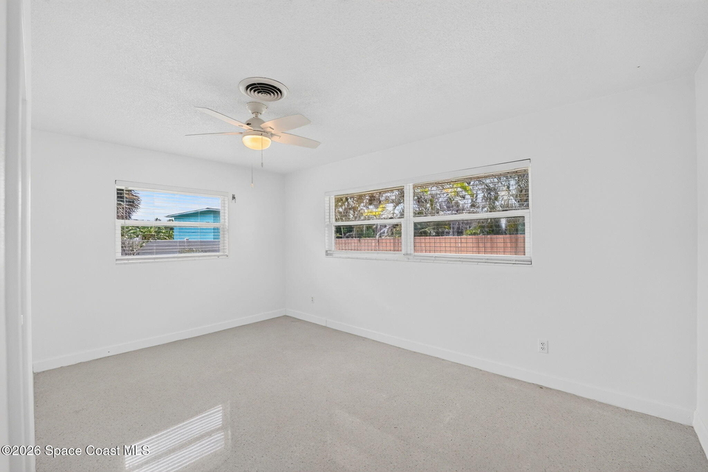 311 12th Terrace - Photo 28
