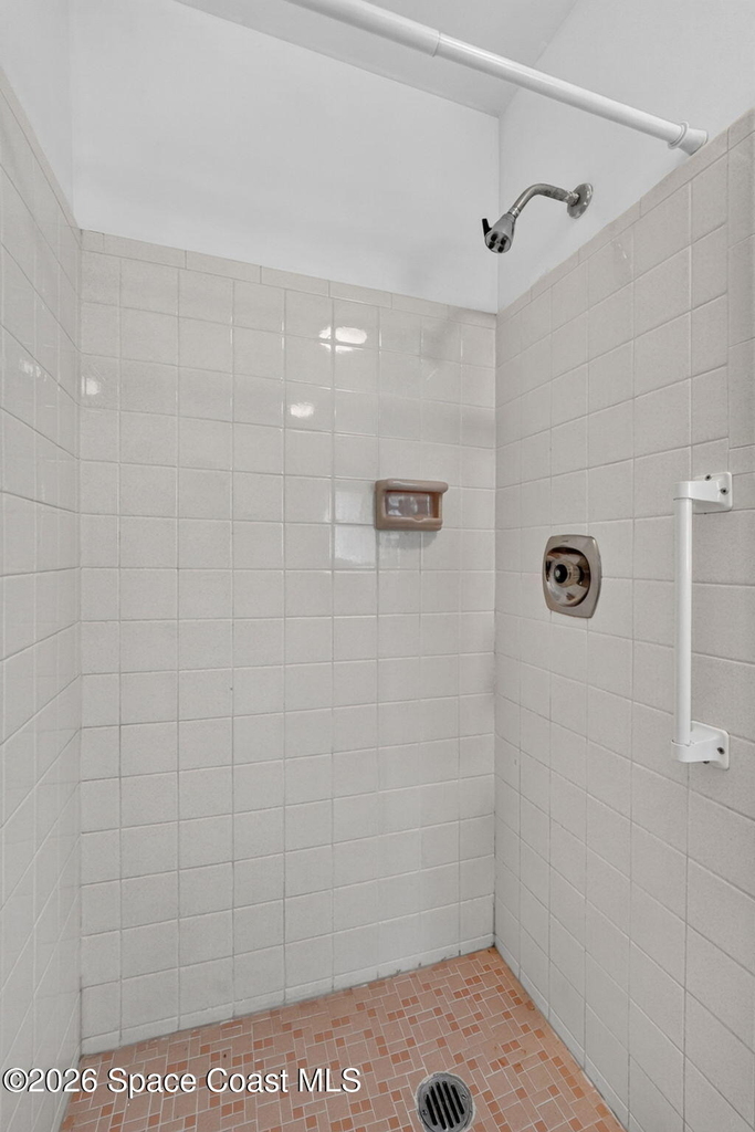 311 12th Terrace - Photo 32