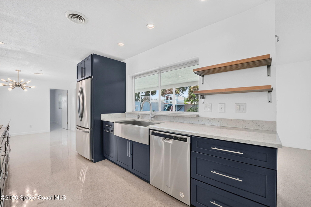 311 12th Terrace - Photo 14