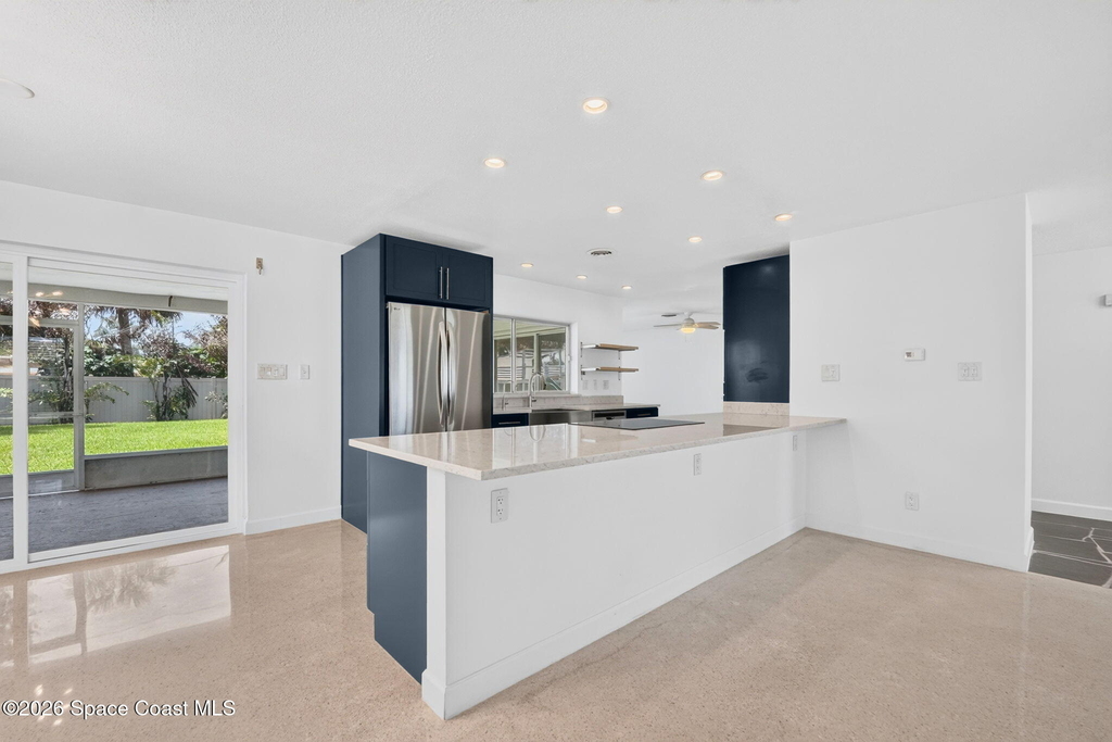 311 12th Terrace - Photo 8