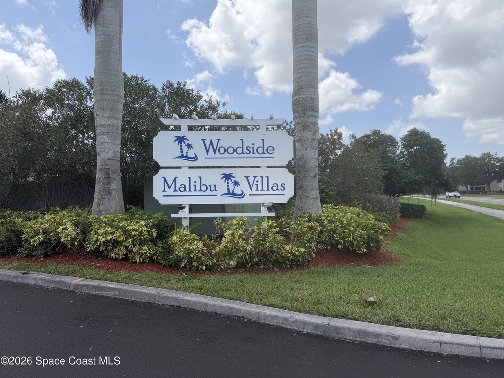 975 Ne Sonesta Avenue Ne - Photo 1