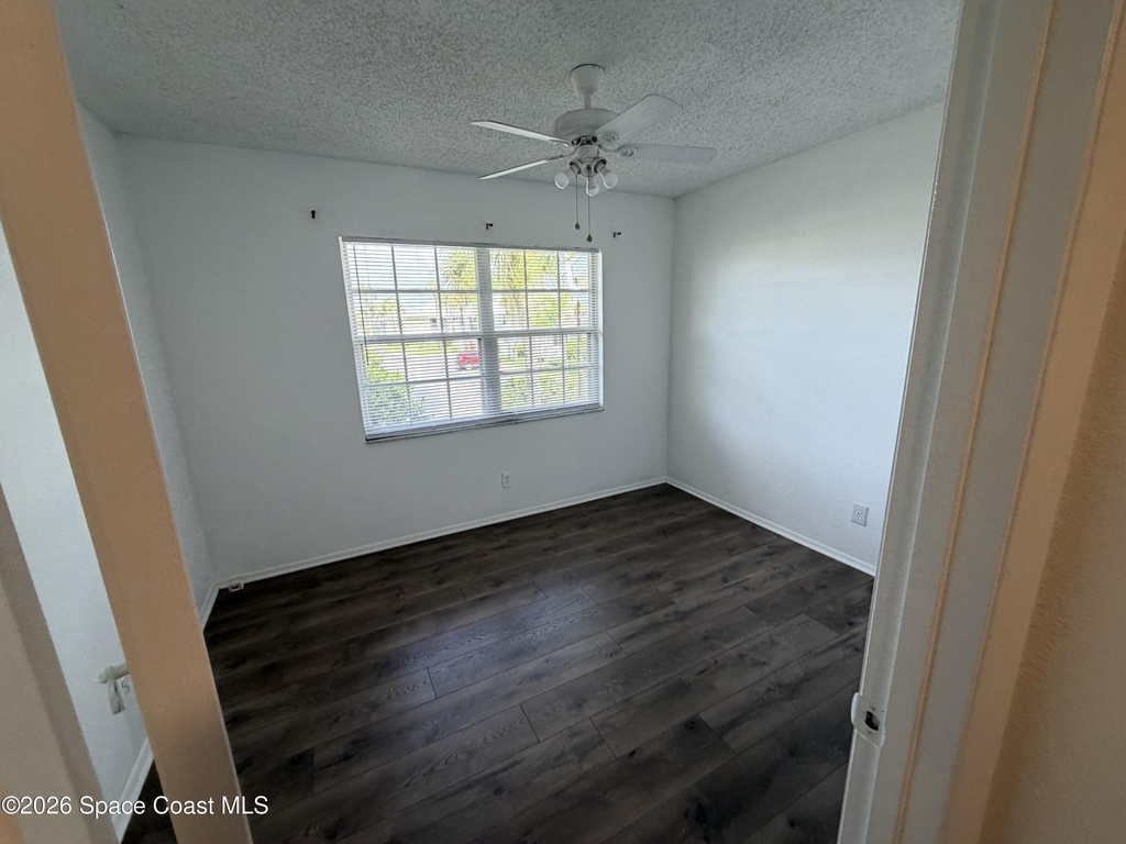 975 Ne Sonesta Avenue Ne - Photo 4