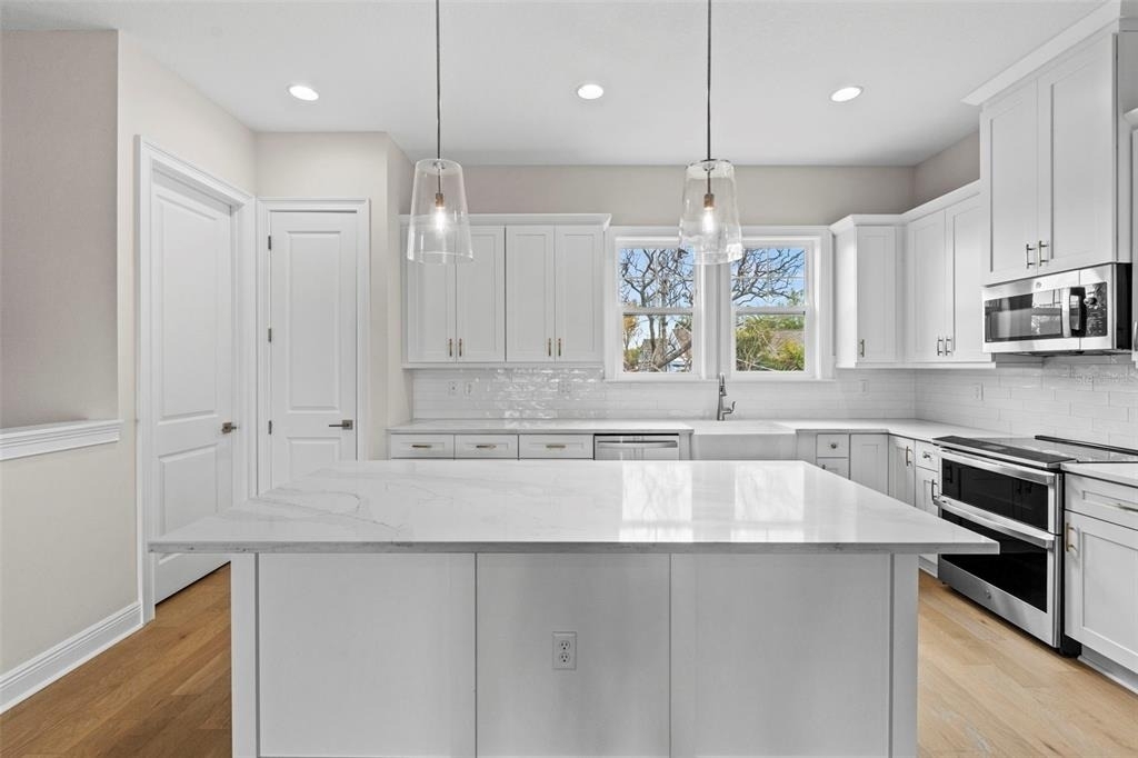 4302 W North B Street - Photo 8