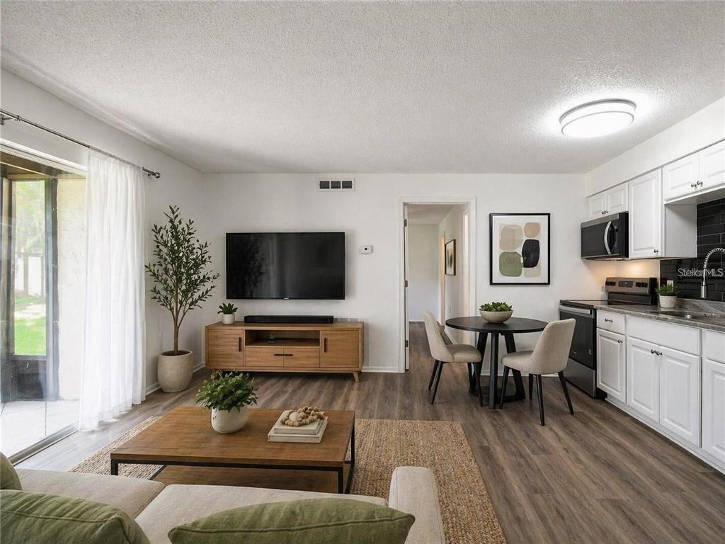 4215 E Bay Drive - Photo 3