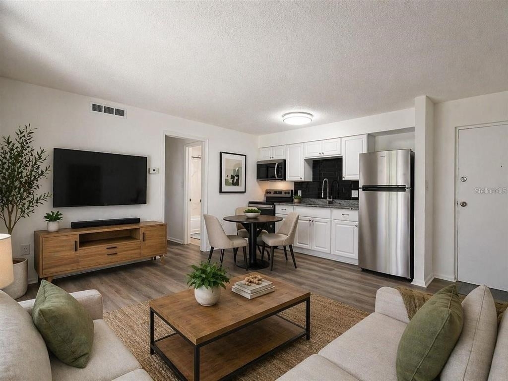 4215 E Bay Drive - Photo 2
