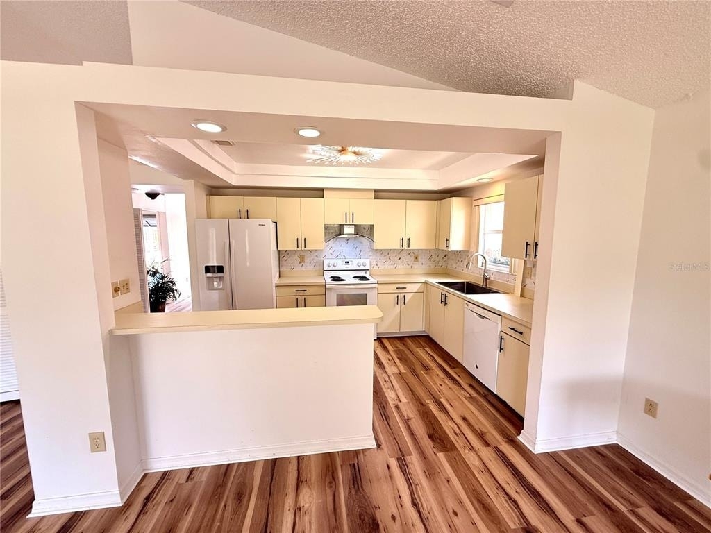 7830 Becket St - Photo 35