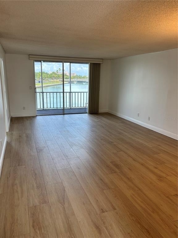 7405 Bay Island Drive S - Photo 3