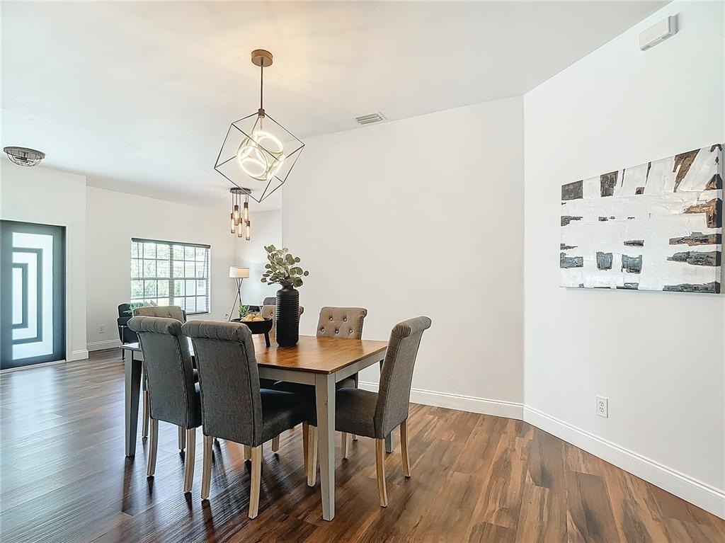 130 16th Avenue Ne - Photo 8