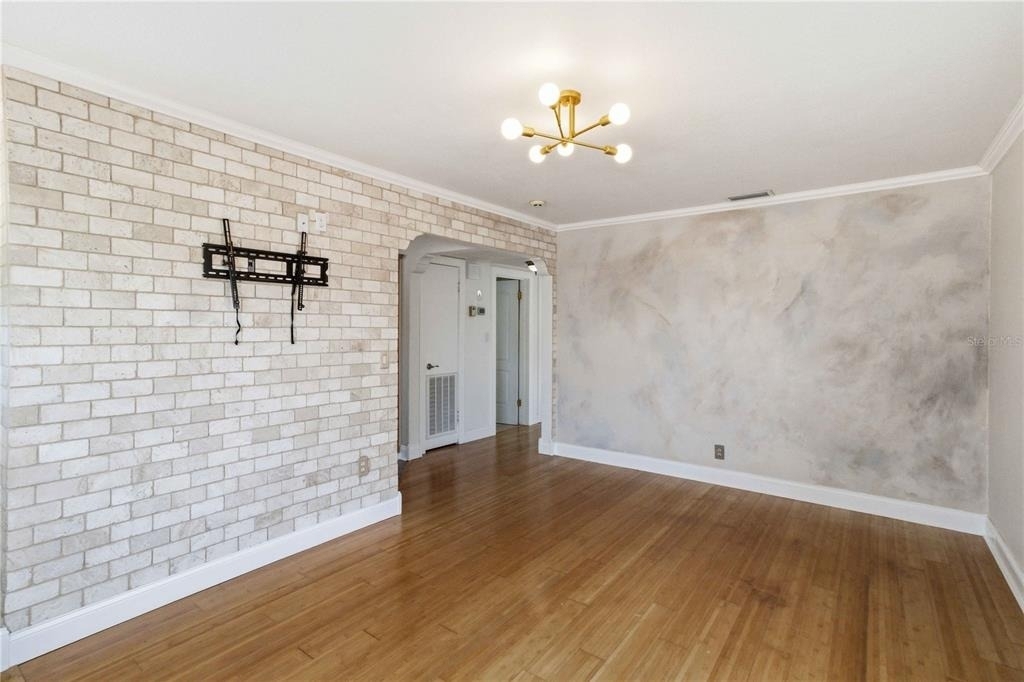 2713 W Braddock Street - Photo 13