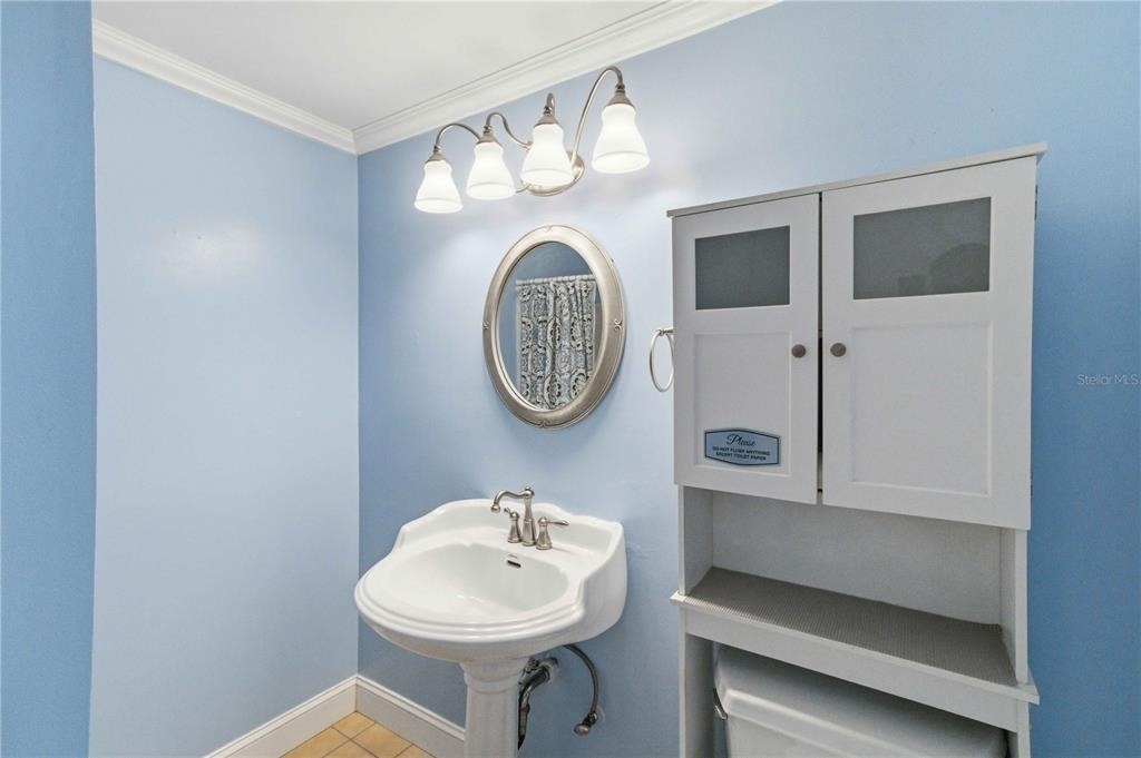 2713 W Braddock Street - Photo 9