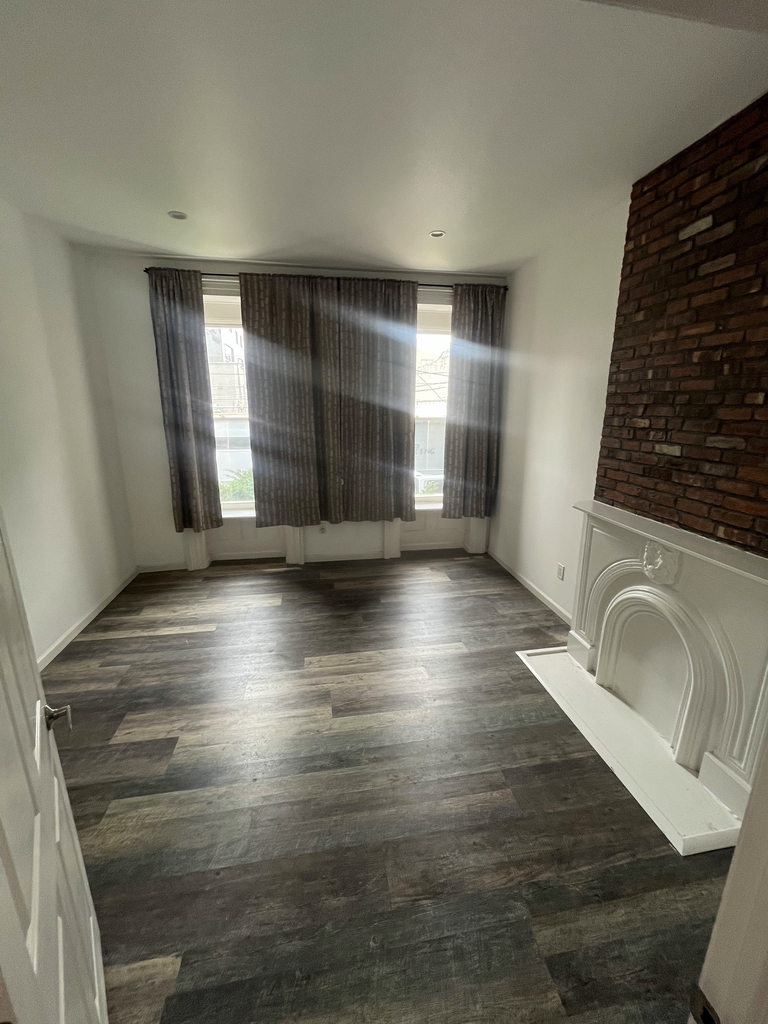 130 Van Dyke Street - Photo 6