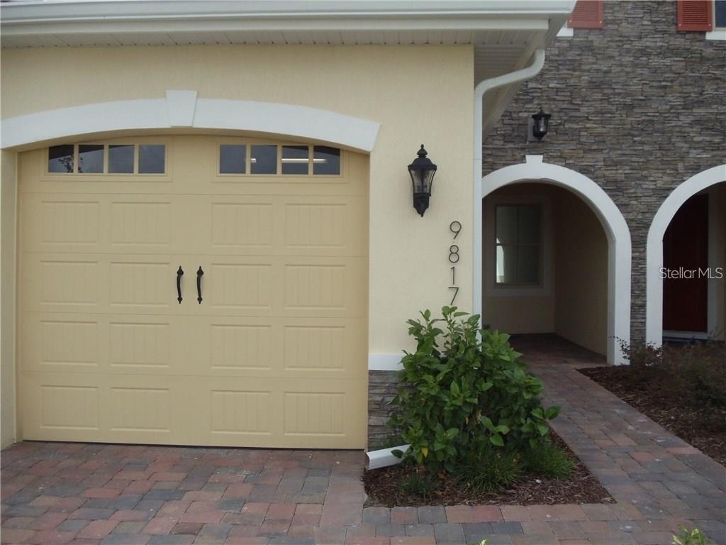 9817 Winnington Street - Photo 0