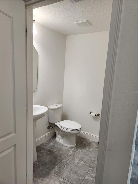 9817 Winnington Street - Photo 17