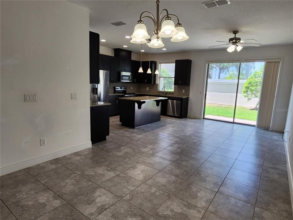 9817 Winnington Street - Photo 4