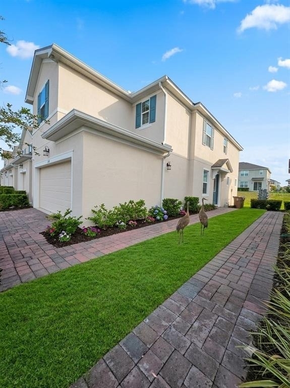 1120 Lakeshore Breeze Place - Photo 32