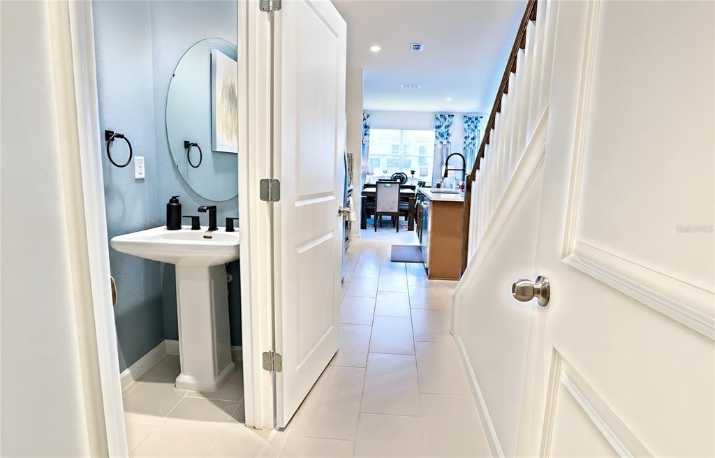 1120 Lakeshore Breeze Place - Photo 16