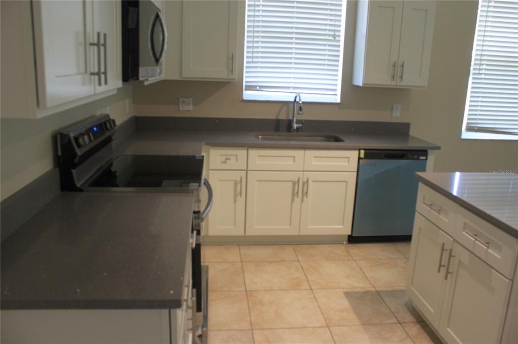 2616 Eagle Canyon Drive N - Photo 4