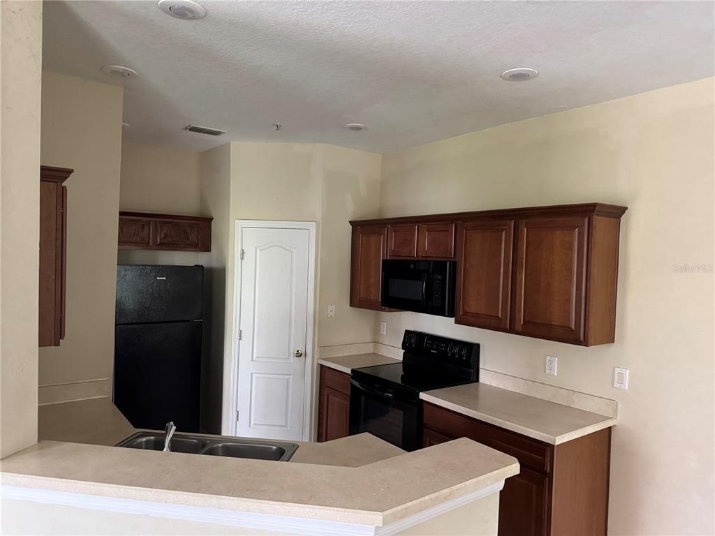 2020 San Jacinto Circle - Photo 5
