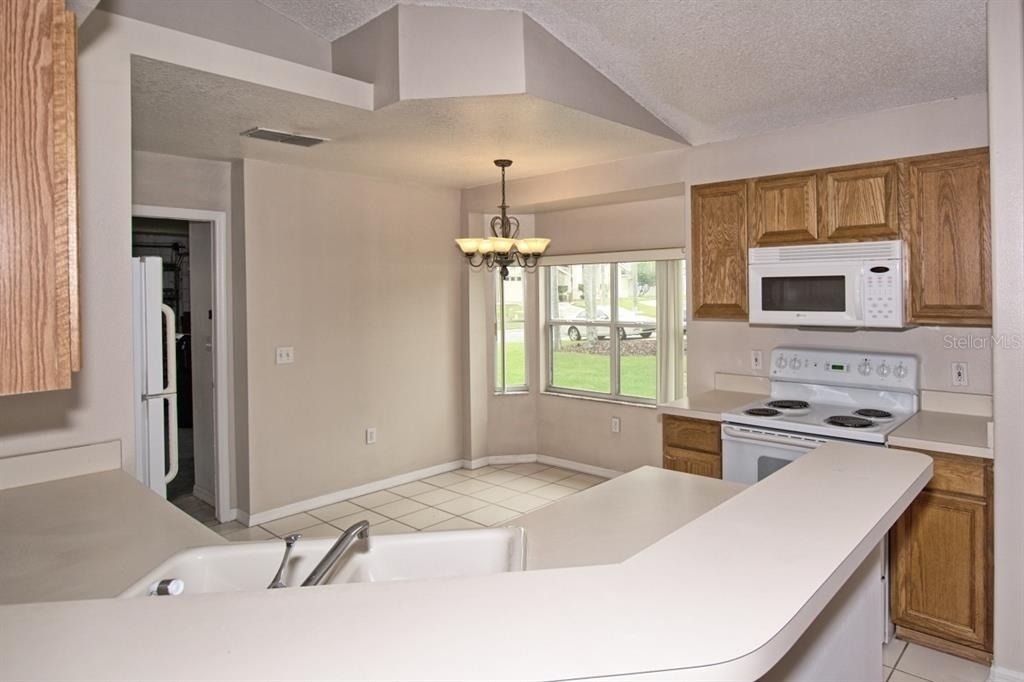 132 Azalea Drive - Photo 6
