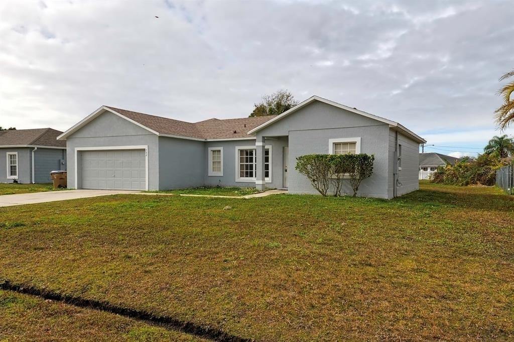 752 Paris Drive - Photo 0