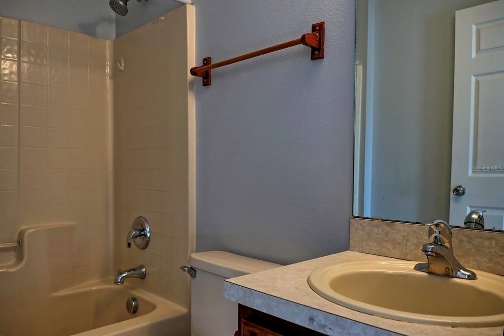 752 Paris Drive - Photo 4