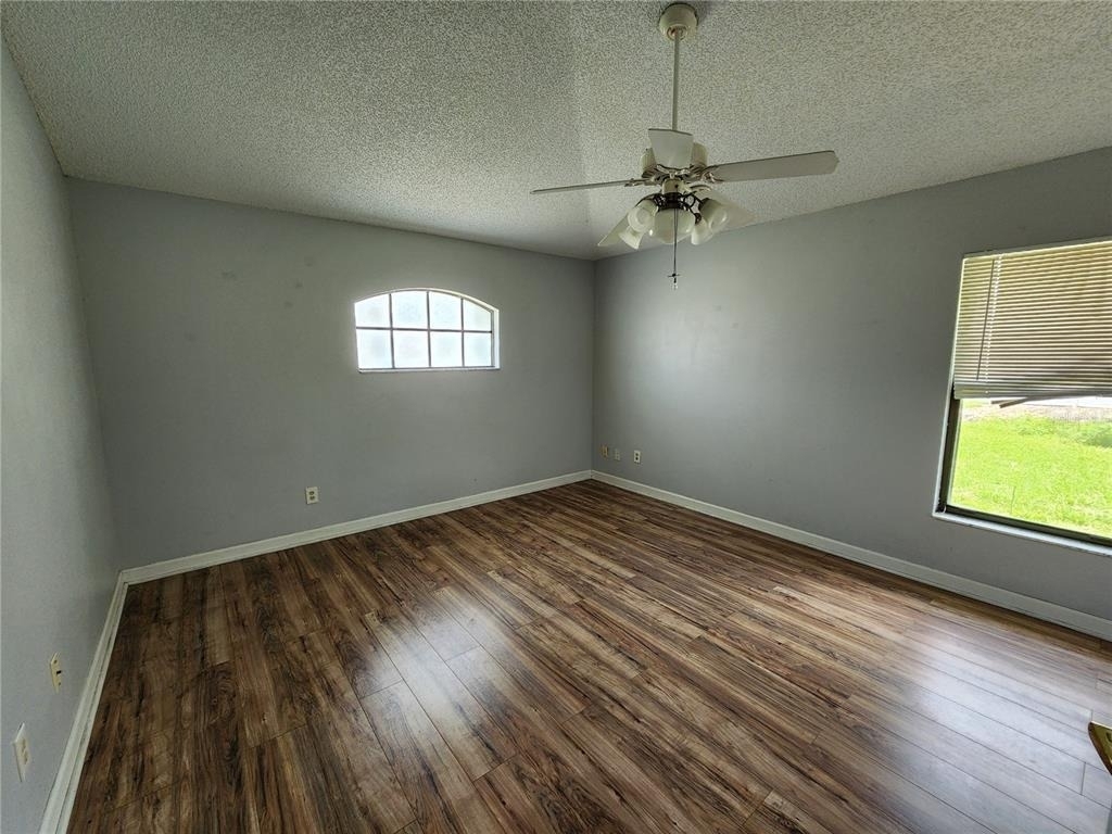 1828 Kumquat Drive - Photo 10
