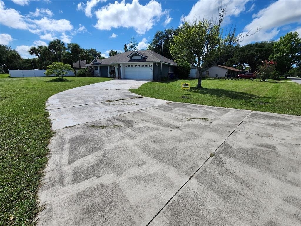 1828 Kumquat Drive - Photo 1