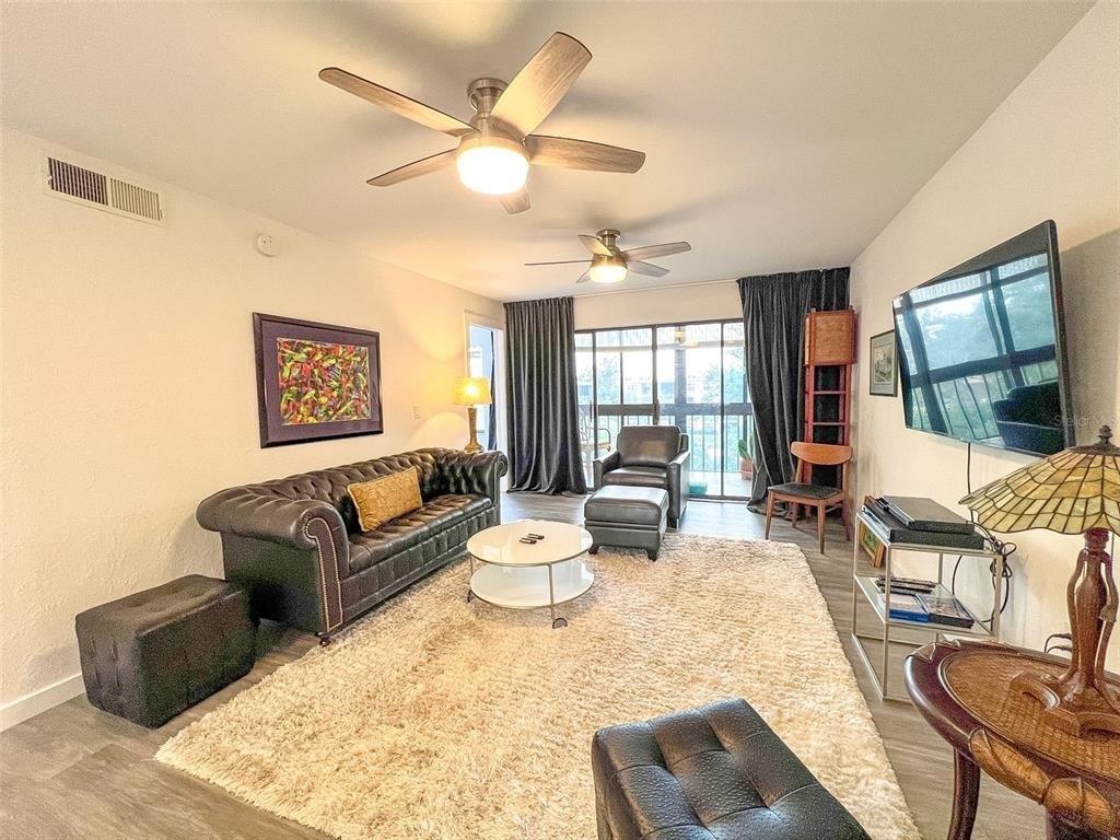 625 30th Avenue W - Photo 9