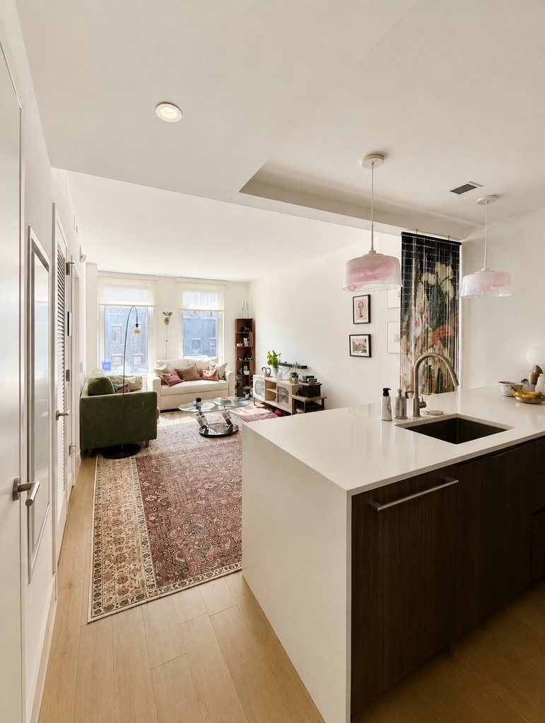 335 8th Avenue - Photo 0